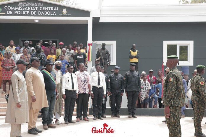 Guinée Sécurité : Dabola a désormais un commissariat de police.