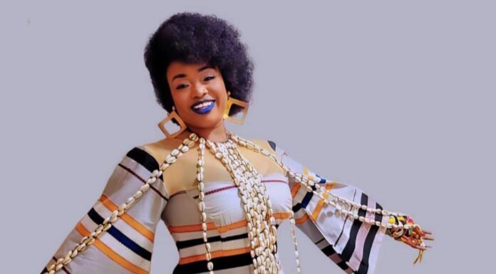 La Diva Oumou Sangaré en concert à Conakry !