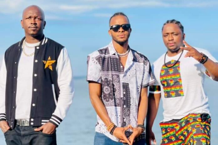 La Team Ragga Ragga prévoit un concert dédicace à Paris.