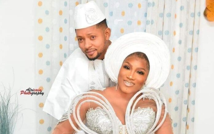 Ibro Gnamet : la nouvelle mariée tacle son Ex « ne te rabaisse pas si ...».