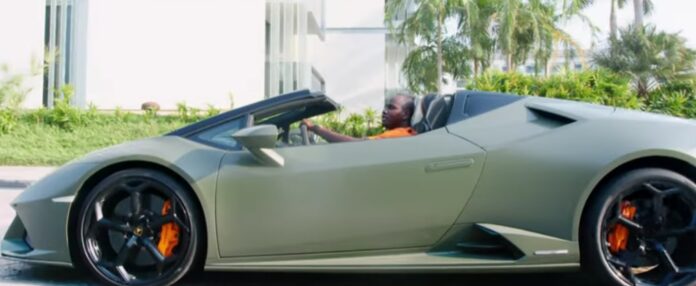 « I Got It » de Louny est-il le meilleur clip vidéo de 2023 ?