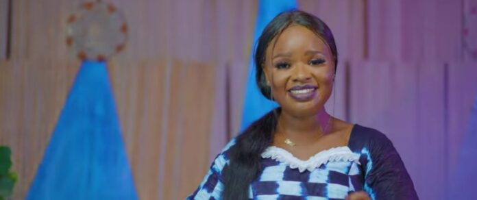 Amina Gaza la nouvelle pépite de D&J Prod s’affirme avec clip « Djombèdè ».
