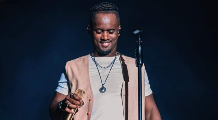 Black M : du rap à l’ancienne avec son clip « Légendaire » (à regarder)