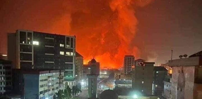 Incendie au dépôt d'hydrocarbures de Kaloum : le communiqué du gouvernement
