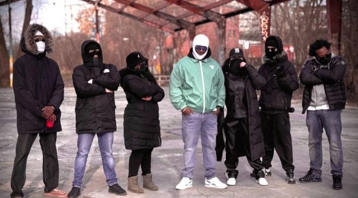 Le clip Brakkozik d'Amiral 6 Galons : une fusion entre le Rap Guinéen et l'univers Nord - Américain.